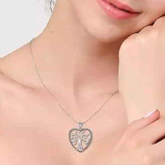 S925 Sterling Silver TREE OF LIFE HEART NECKLACE - Picture 4 of 5